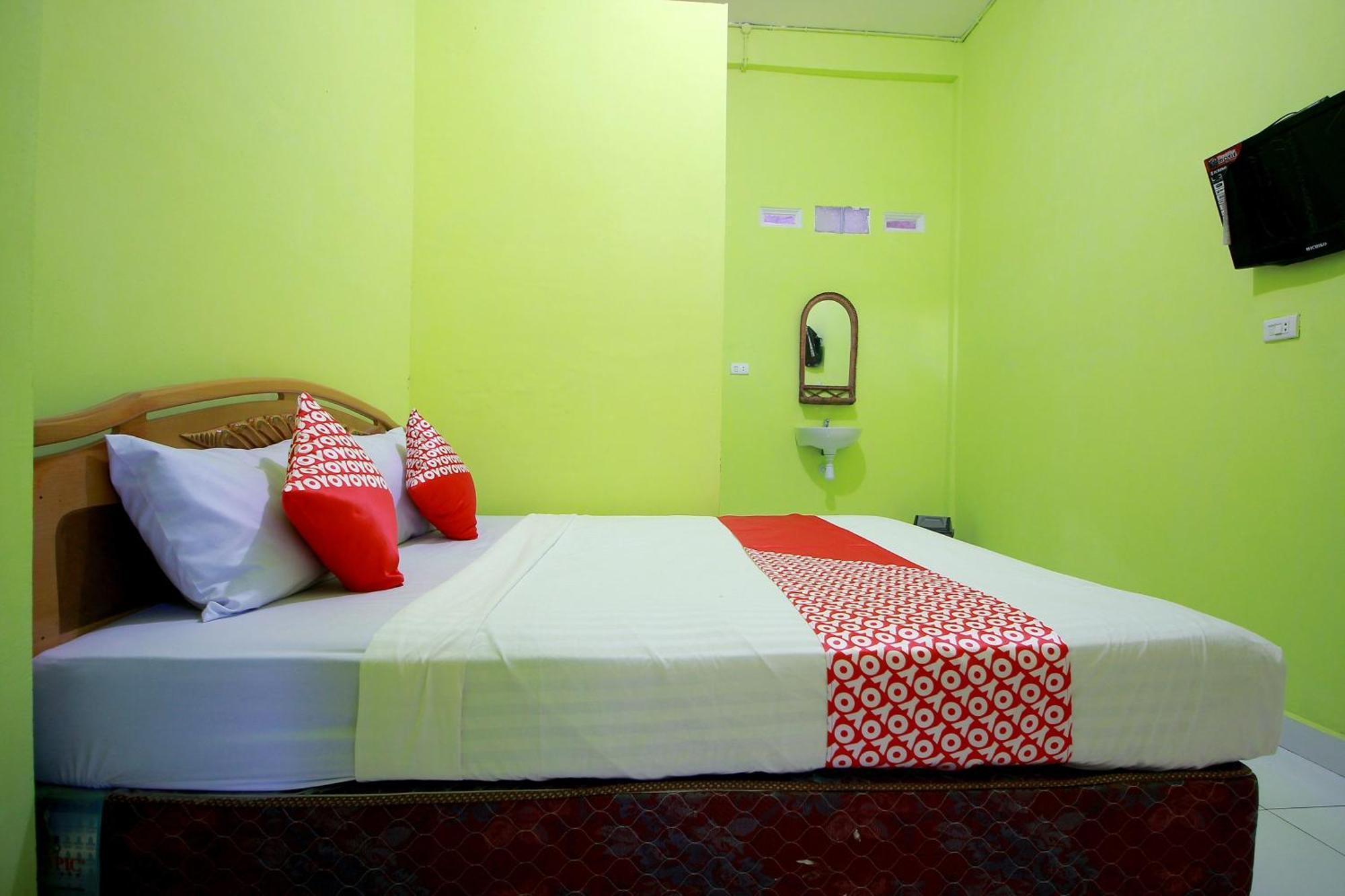 Oyo 2585 Sherren Guest House Lubuklinggau 外观 照片